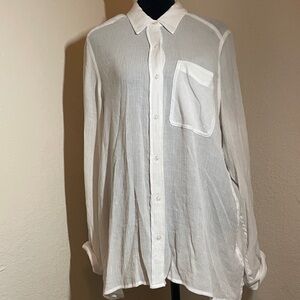 EXPRESS One Pocket Button-Up Boyfriend blouse SZ L crinkle-textured Long Sleeve